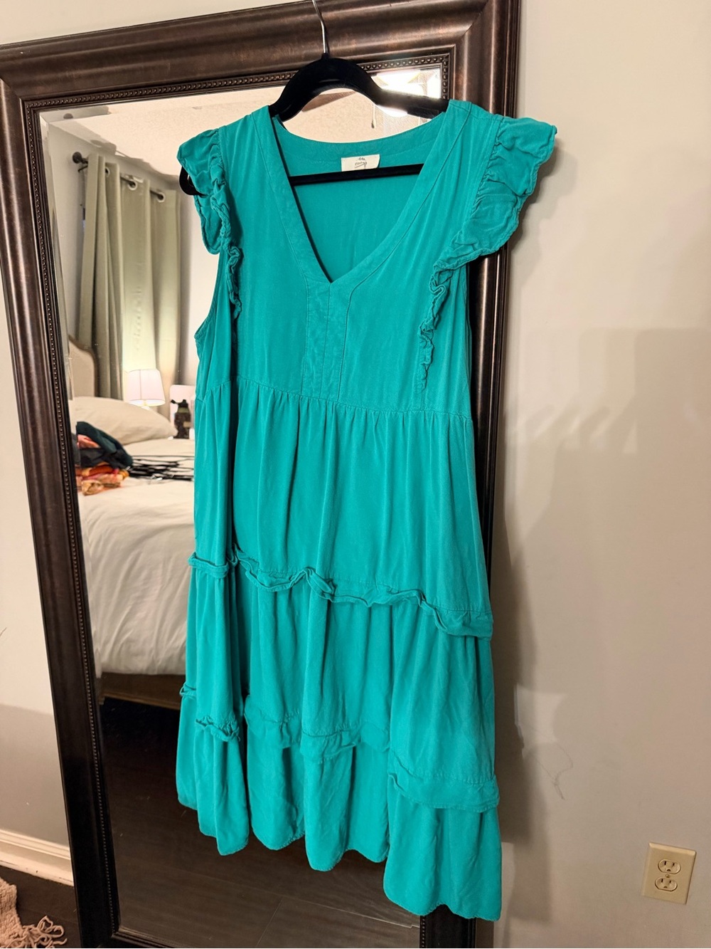 Women’s GREEN V-Neck Ruffle Tiered Dress